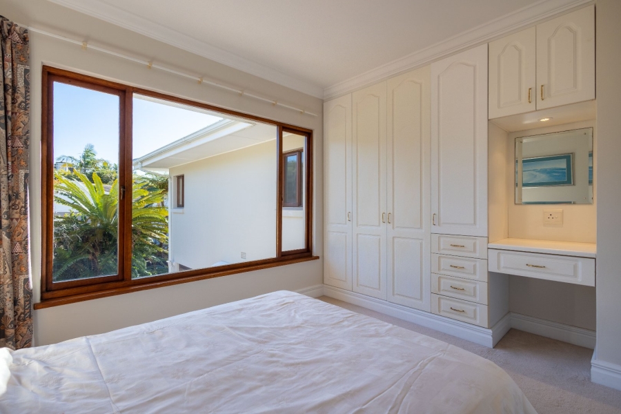 4 Bedroom Property for Sale in Lower Robberg Western Cape